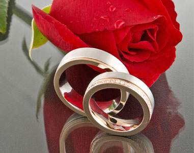 Wedding rings from the atelier